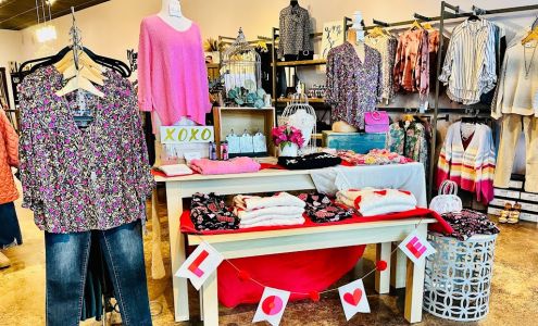 Mainstream Boutique The Woodlands