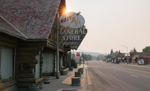 Welty's General Store Dubois