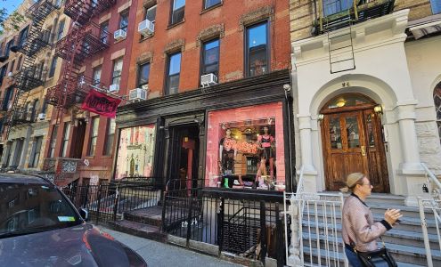 Trash and Vaudeville