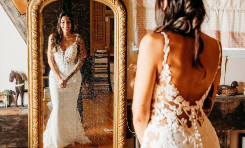 Sukrans Bridal & Tuxedos