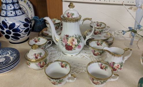 St Paul's Thrift Shop Melbourne