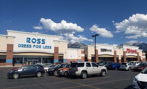 The Shops at Fort Union