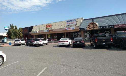 Uptown Shopping Center