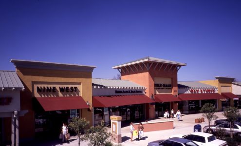 Napa Premium Outlets