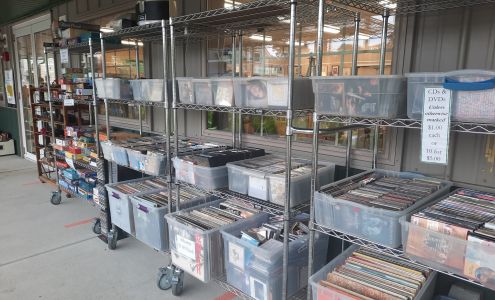 Hand in hand Thrift Shop East Falmouth