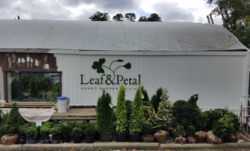 Leaf & Petal at the Gardens