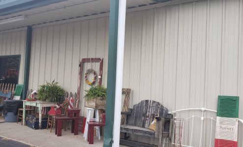 Tontitown Flea Market & Antique Mall