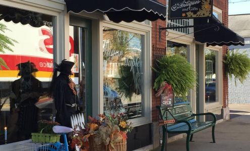 Sugar Maples Antiques & Gifts