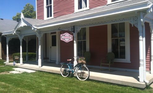 Mama's Pink House Antiques