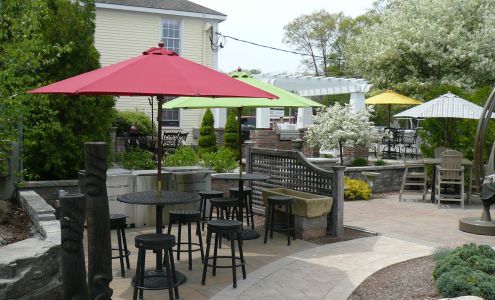 Back Yard Living LLC