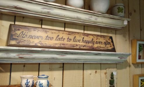 Middleboro Antique Co-op