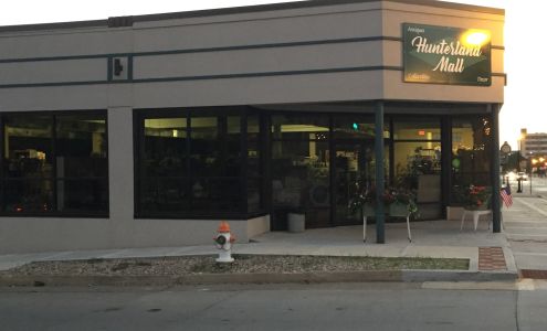Hunterland Antique Mall
