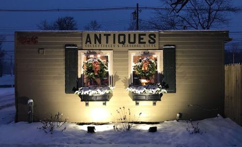 HappiNest Antiques