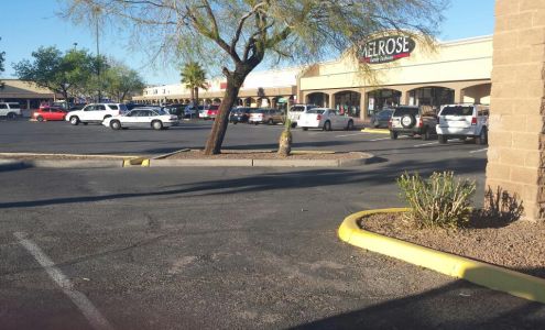 Fox Plaza Shopping Center