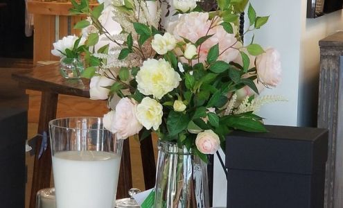 Karen Harlow for the Home Indian Wells