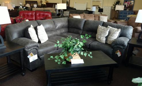 Everybody Rents and Sells in Waycross