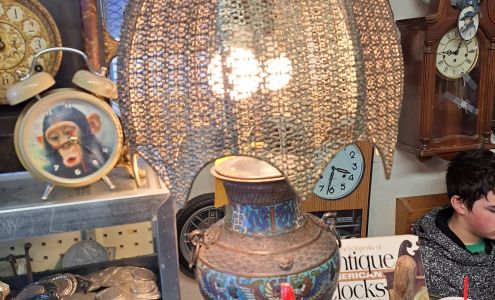 Zephyr Zen Art & Antiques