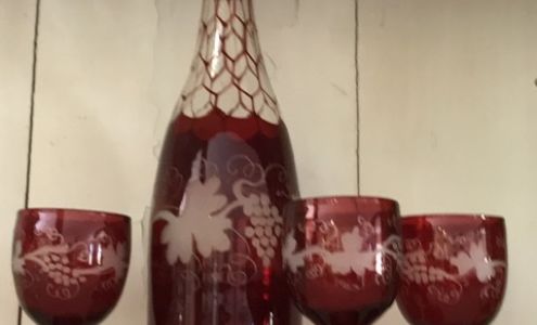 Antiques & Home Furnishings