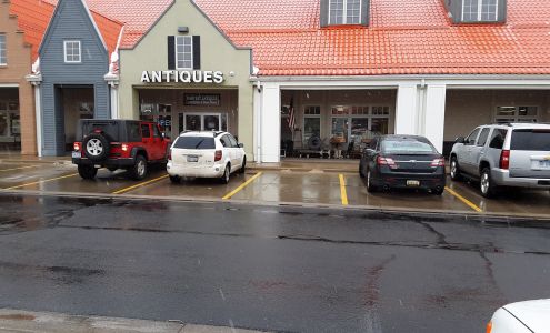 Harvest Antiques & Collectible