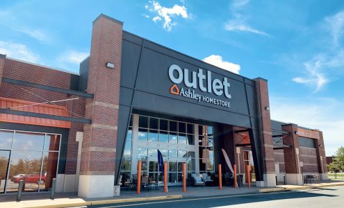 Ashley Outlet