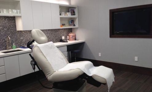 RejuvéNationInjectors - Medical Spa at The Kaplan Center