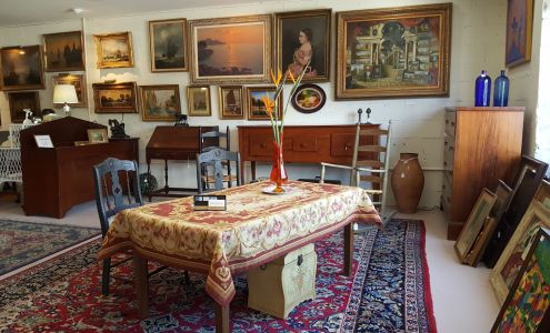 Taylor's Creek Antiques