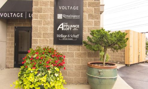 Renaissance Garden Accents