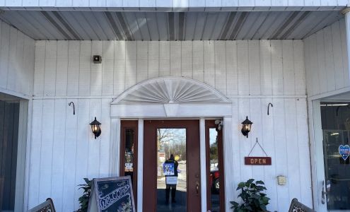 Collectors' Choice Antiques