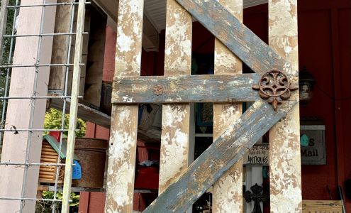 The Purple Bench | Antiques & Garden