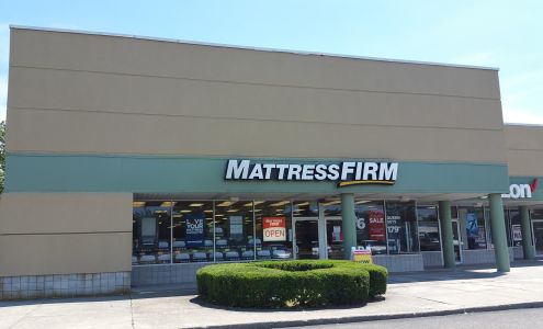 Mattress Firm Sayville