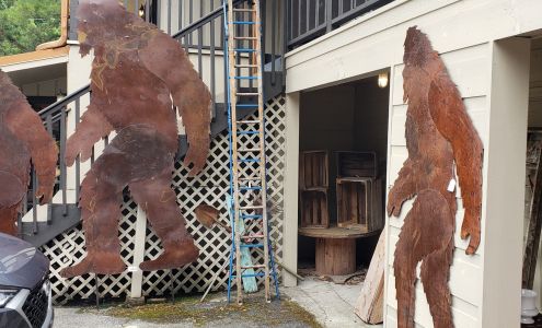 Southern Flare Antiques and Interiors