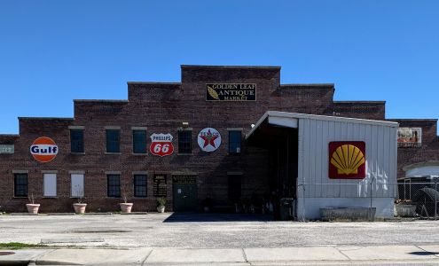 Golden Leaf Antique Market