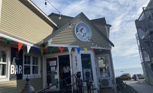 Scott Dinsmore Antiques