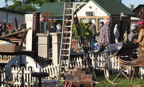 Tri State Antique Market