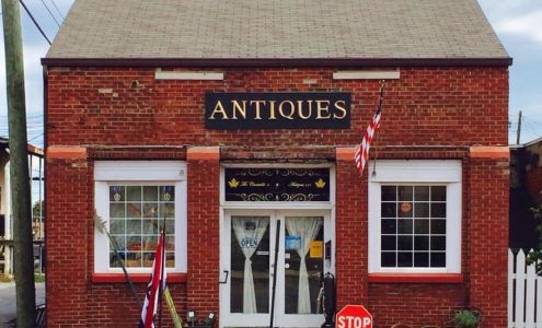 Constables Antiques