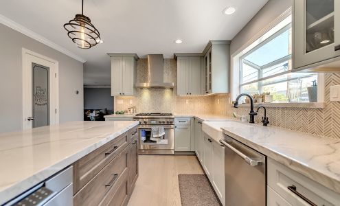 HB Kitchen & Bath Inc / HB Home Decor