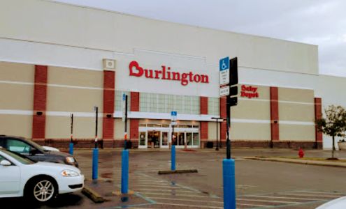 University Town Plaza