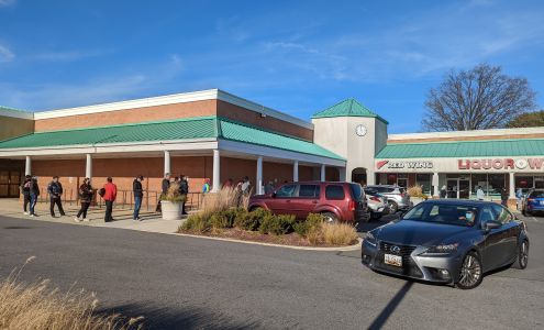 Walnut Hill Shopping Center