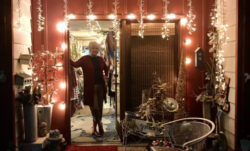 Cottage By the Creek