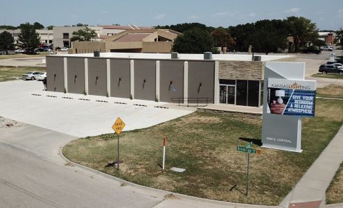 Kansas Lighting - (East)