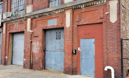 Exotic Win Porcelain