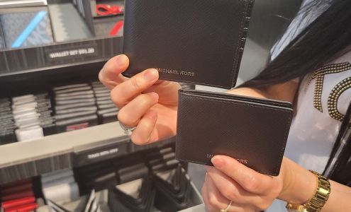 Michael Kors Mens Outlet