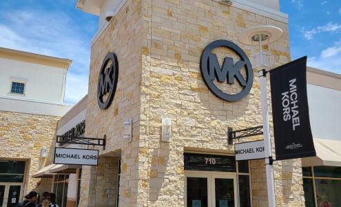 Michael Kors Outlet