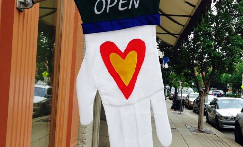 Heart And Hands: Handcrafted in Tennessee