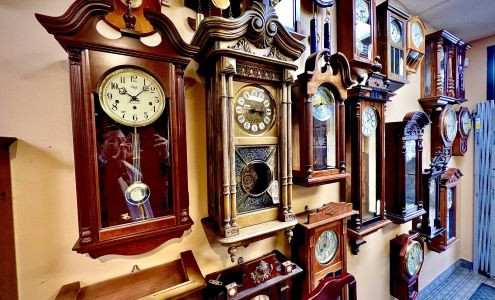 Promenade Clocks