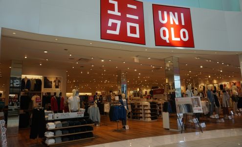 UNIQLO Del Amo
