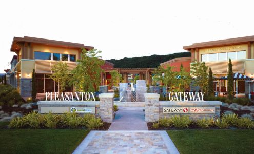 Pleasanton Gateway Shopping Center