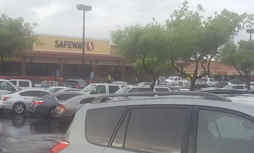 Oak Hills Shopping Center