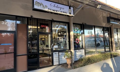 Selwyn Jewelers Inc