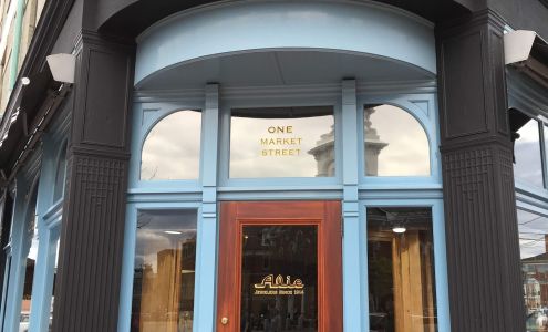 Alie Jewelers
